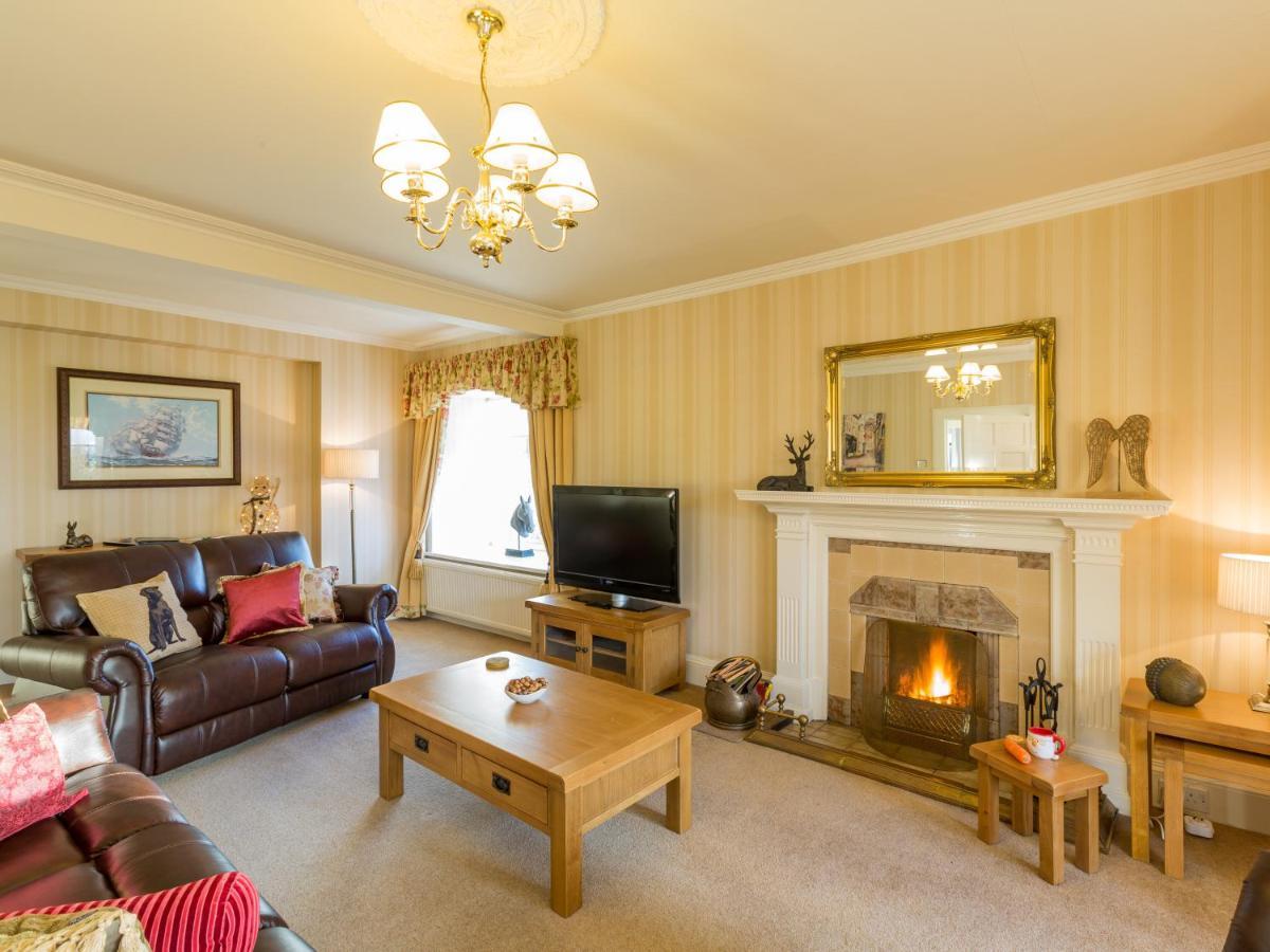 Vicarsford Farmhouse With Hot Tub Leuchars Exterior photo